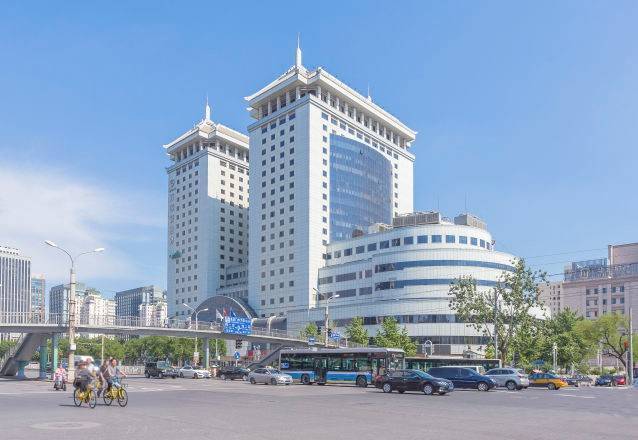 万通新世界中心出租 万通新世界中心出租